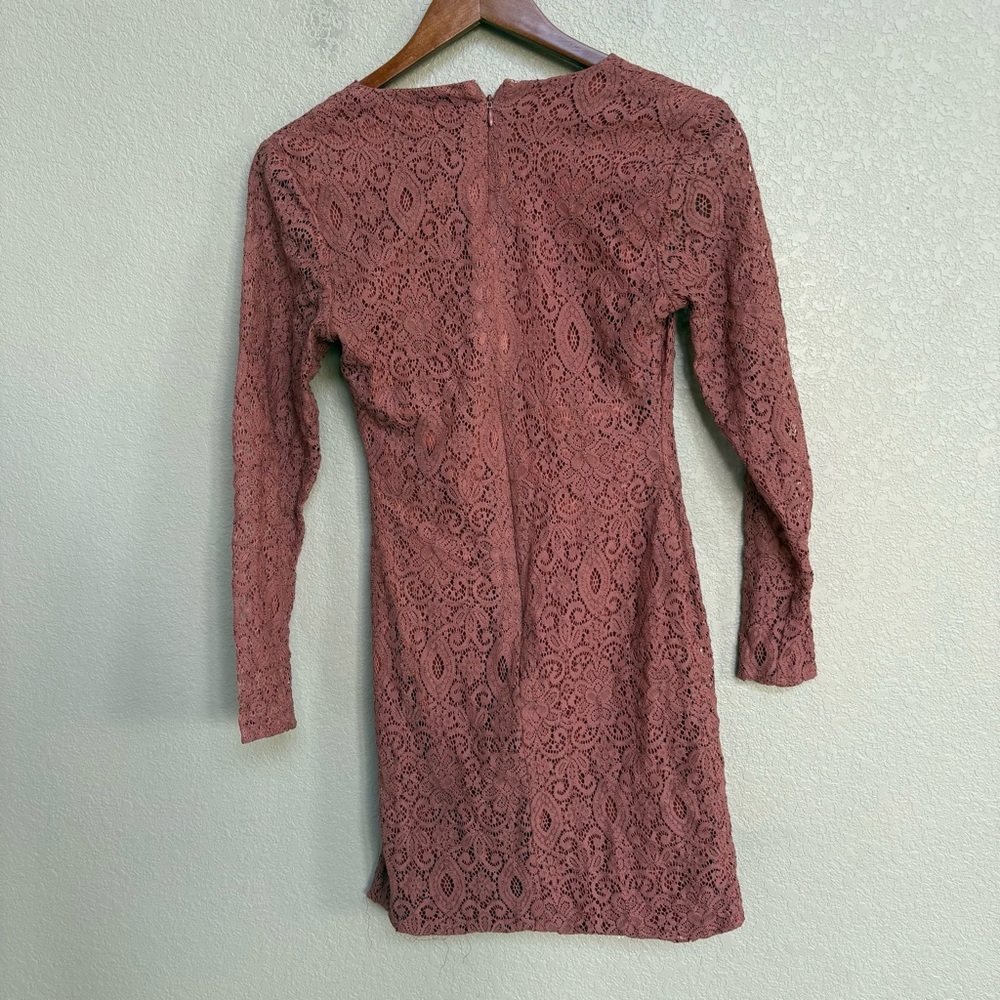 Bardot Women’s Isla Dusty Rose Lace Wrap Ruched Long Sleeve Mini Dress 6 - Picture 2 of 8